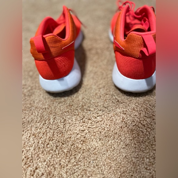 Nike Roshe Run - Picture 3 of 4